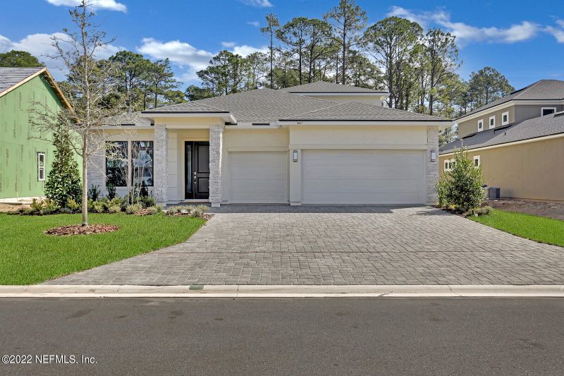 10427 Silverbrook Trl, Jacksonville, FL 32256