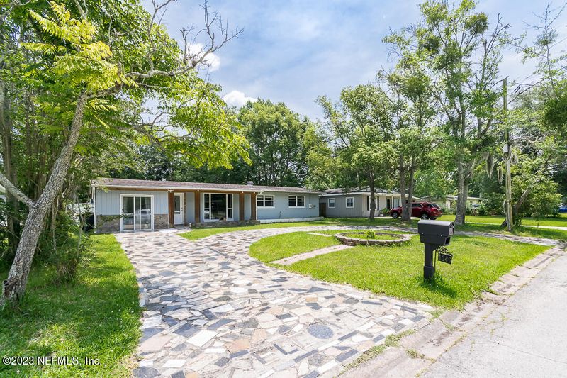 1045 Mantes Ave, Jacksonville, FL 32205