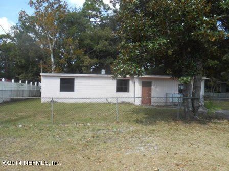 10456 Keuka Dr, Jacksonville, FL 32218