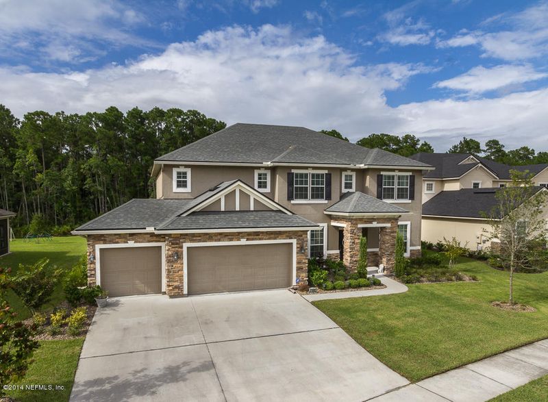 1048 Lauriston Dr, St Johns, FL 32259
