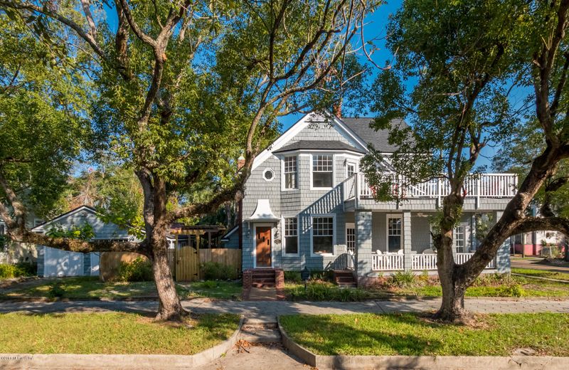 105 10th St W, Jacksonville, FL 32206