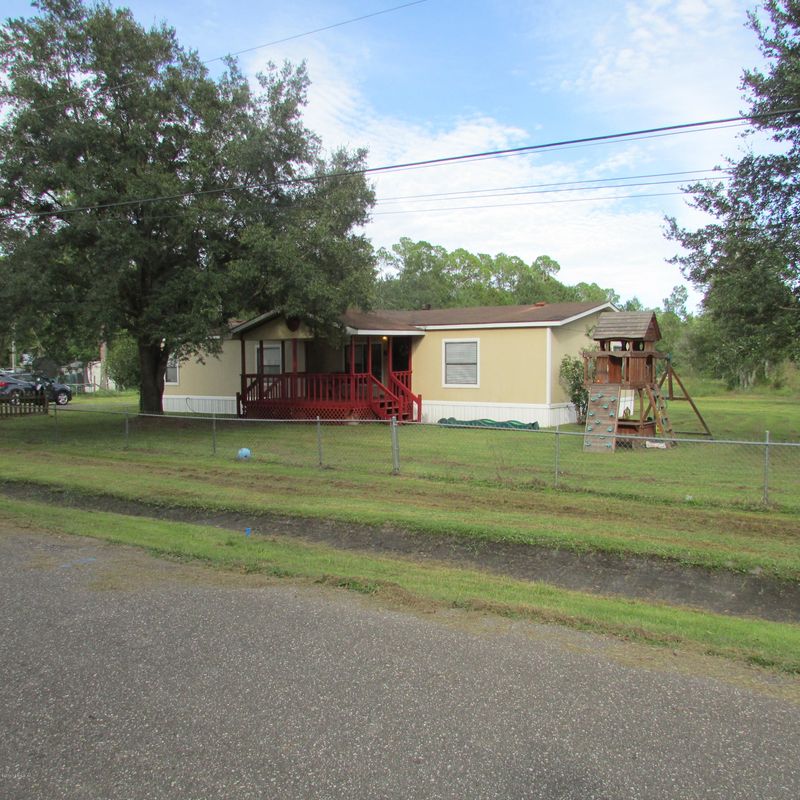 105 Railroad Ave, Baldwin, FL 32234