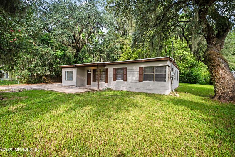 10503 Biscayne Blvd, Jacksonville, FL 32218