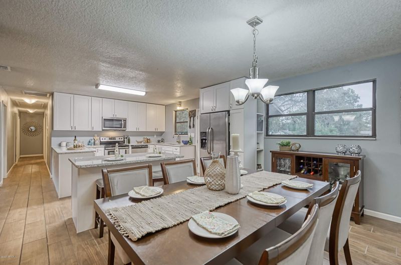 1051 Clayton Rd, Jacksonville, FL 32254