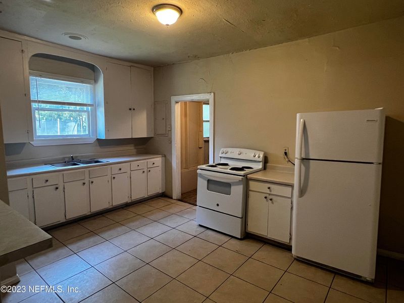 1052 St Clair St, Jacksonville, FL 32254