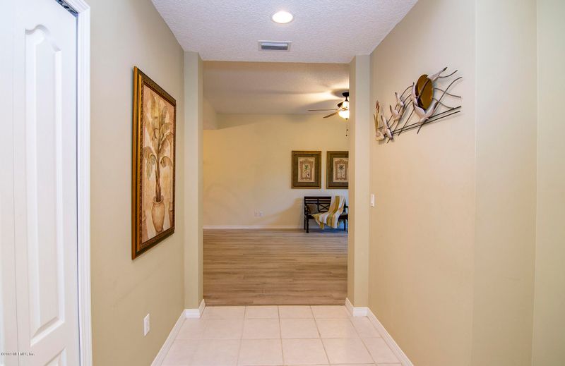 1054 Makarios Dr, St Augustine, FL 32080
