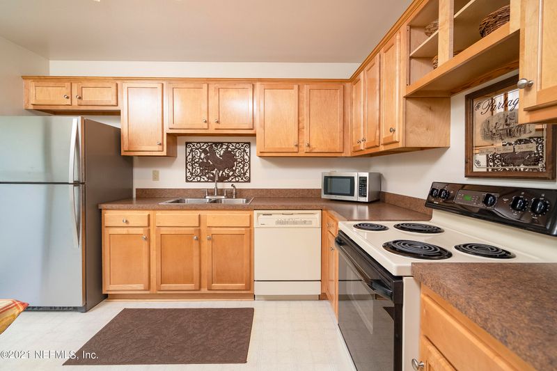 1054 Mindello Ave, St Augustine, FL 32086