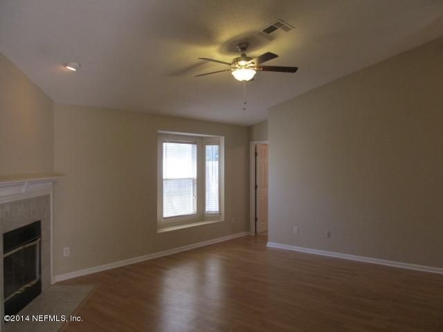 1054 Stocks St, Atlantic Beach, FL 32233