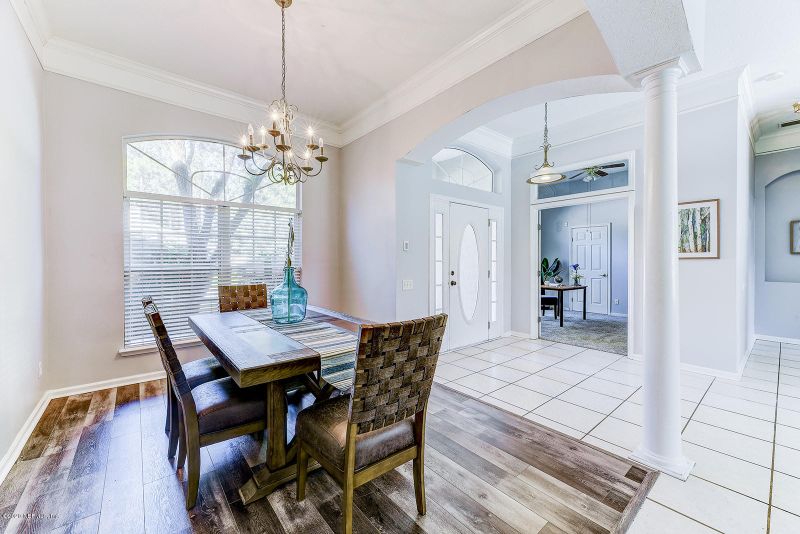 10560 Creston Glen Cir E, Jacksonville, FL 32256