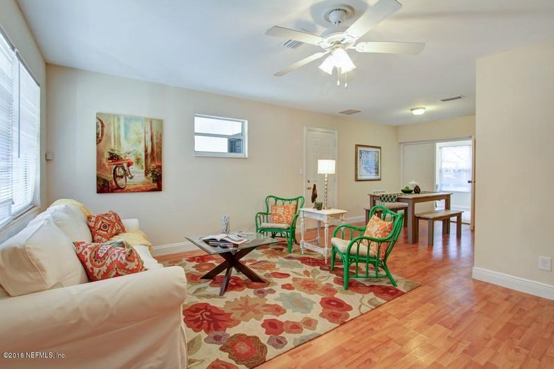 10561 Hemming Rd, Jacksonville, FL 32225