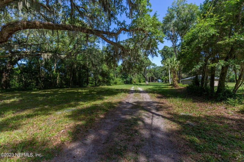 10566 Scott Mill Rd, Jacksonville, FL 32257