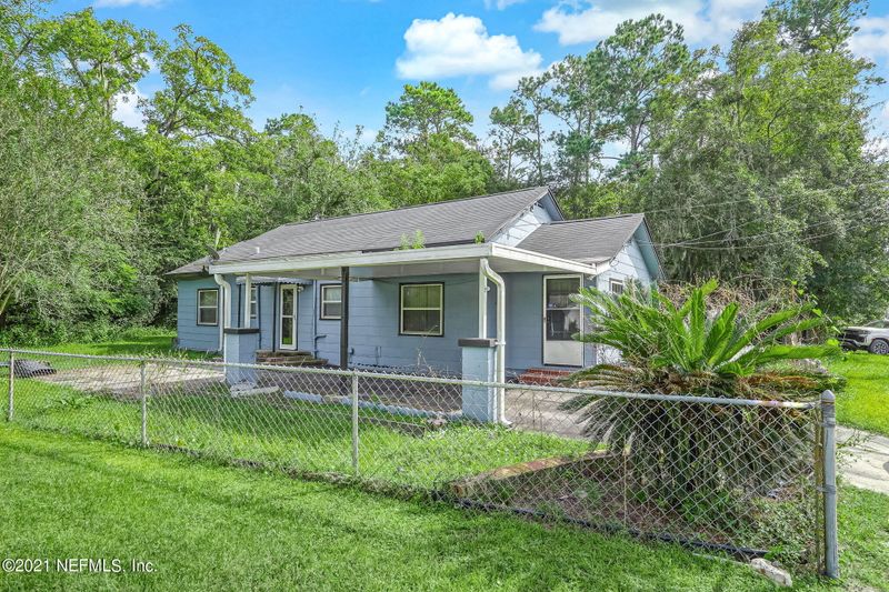 10567 Lem Turner Rd, Jacksonville, FL 32218
