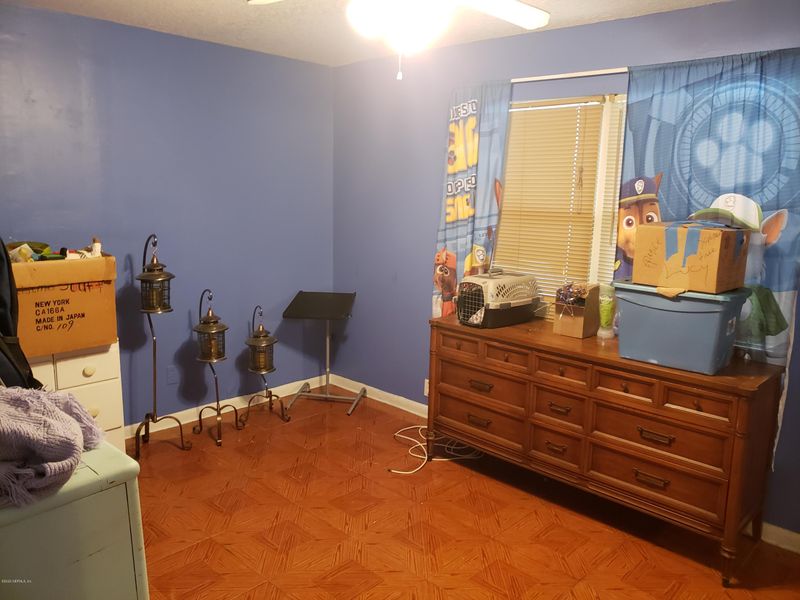 1060 Knoll, Jacksonville, FL 32221