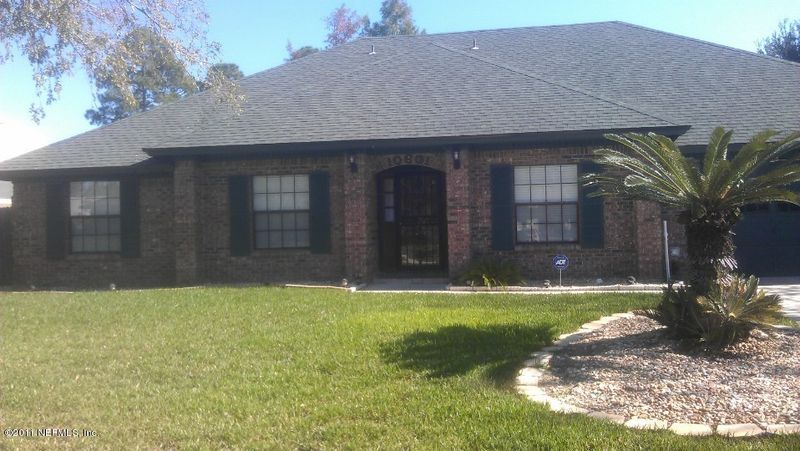 10601 Clydesdale Dr W, Jacksonville, FL 32257