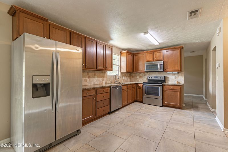 10603 Villanova Rd, Jacksonville, FL 32218