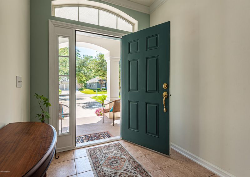 1061 Meadow View Ln, St Augustine, FL 32092