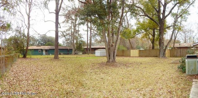 10615 Arnez Rd, Jacksonville, FL 32218