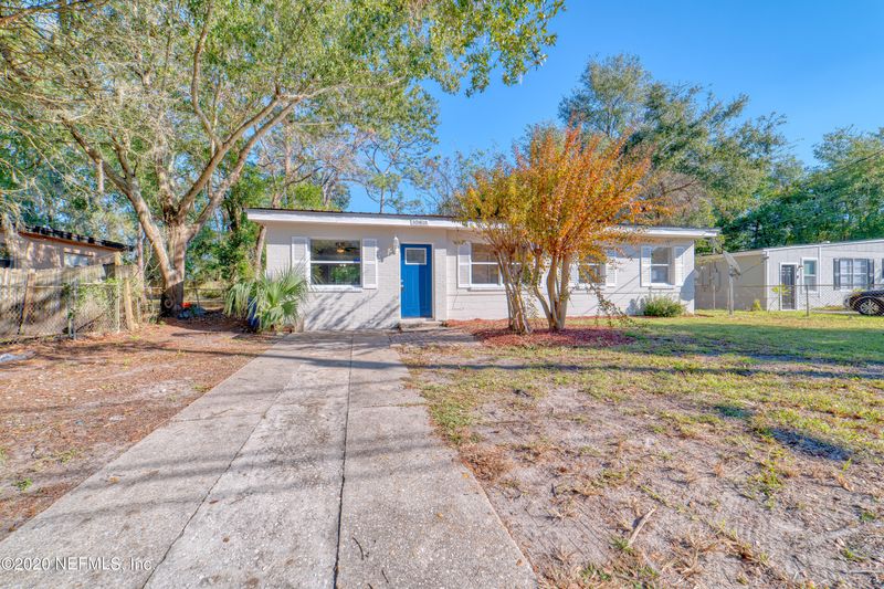 10615 Briarcliff Rd, Jacksonville, FL 32218