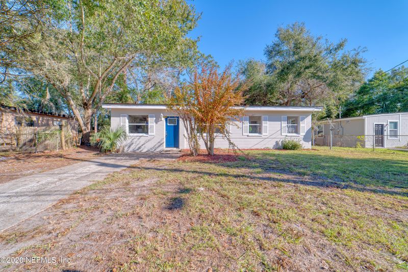 10615 Briarcliff Rd, Jacksonville, FL 32218