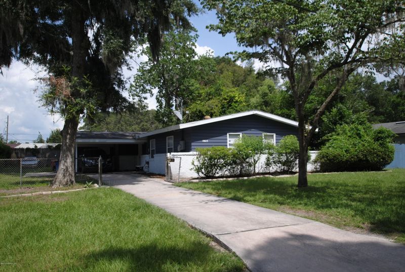 10615 Tulsa Rd, Jacksonville, FL 32218
