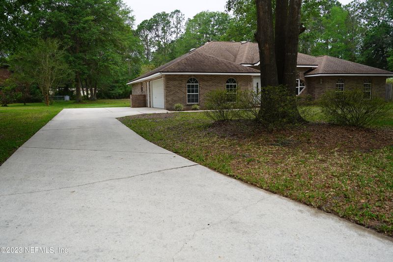 1062 Granger Dr, Jacksonville, FL 32221