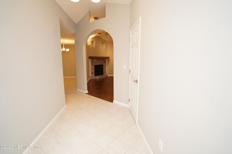 1062 Granger Dr, Jacksonville, FL 32221