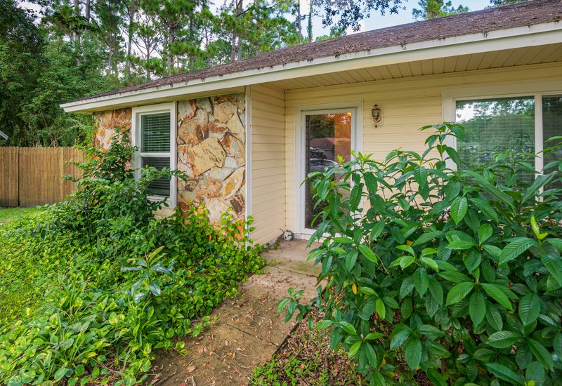 10621 Hearthstone Dr, Jacksonville, FL 32257