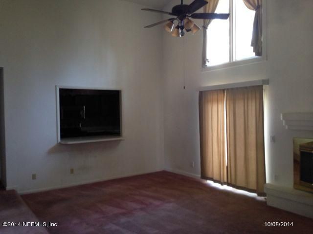 10621 La Mancha Ave, Jacksonville, FL 32257