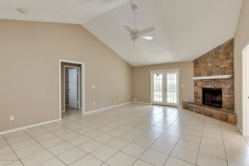 10627 Fox Squirrel Ln, Jacksonville, FL 32257