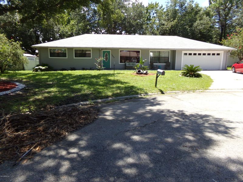 1063 Rene Ct, Orange Park, FL 32065