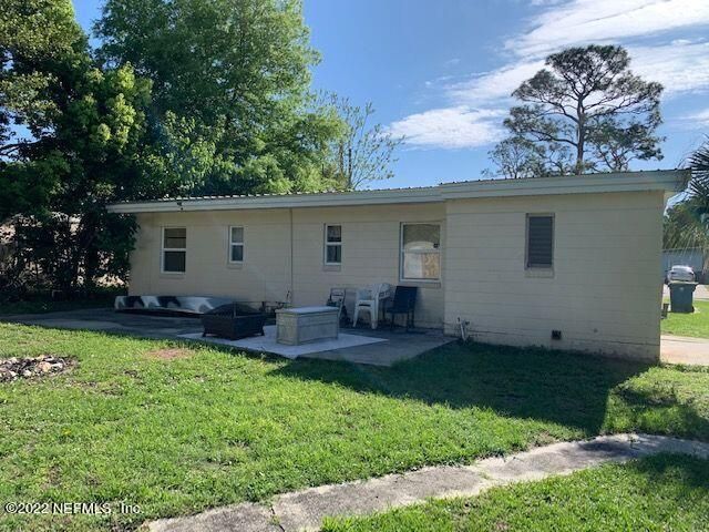 10632 Briarcliff Rd E, Jacksonville, FL 32218