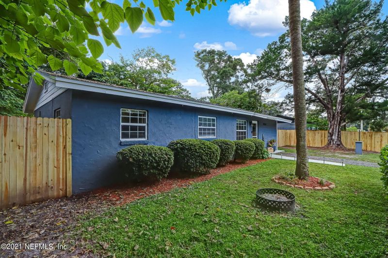 10660 Craig Dr, Jacksonville, FL 32225