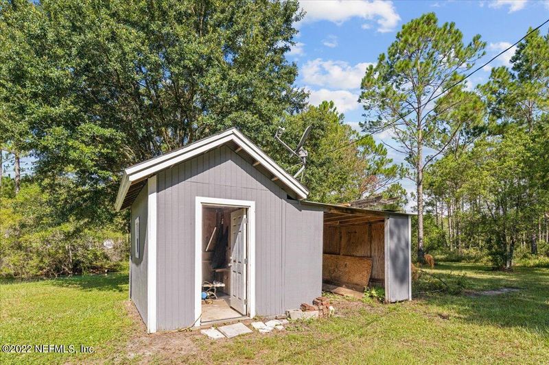 10670 Carpenter Ave, Hastings, FL 32145