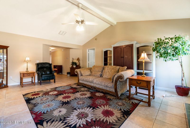 10686 Eaglet Ct, Jacksonville, FL 32257