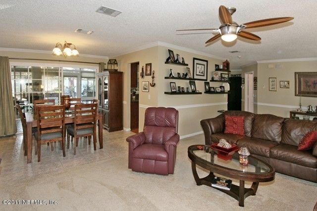 1069 Larkspur Loop, St Johns, FL 32259