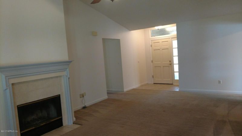 10693 Eaglet Ct, Jacksonville, FL 32257