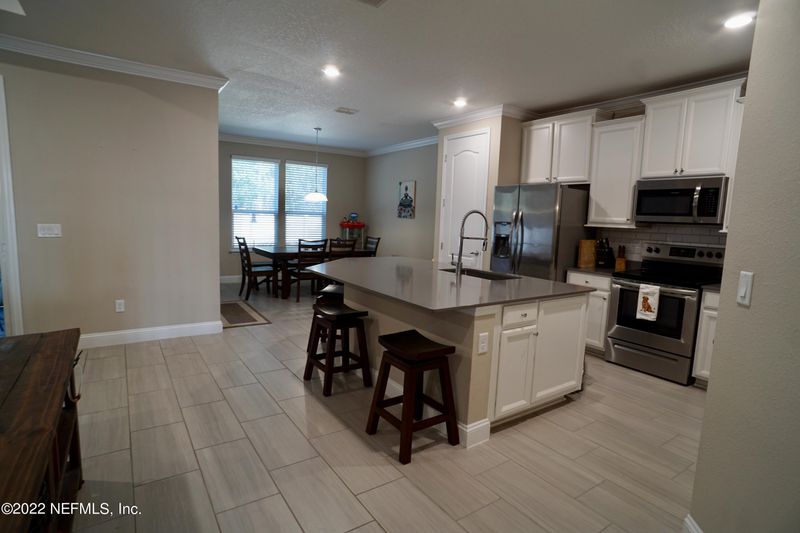 10697 Michael Edward Ct, Jacksonville, FL 32257