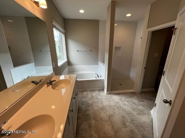 107 Golden Fern Dr, St Augustine, FL 32092