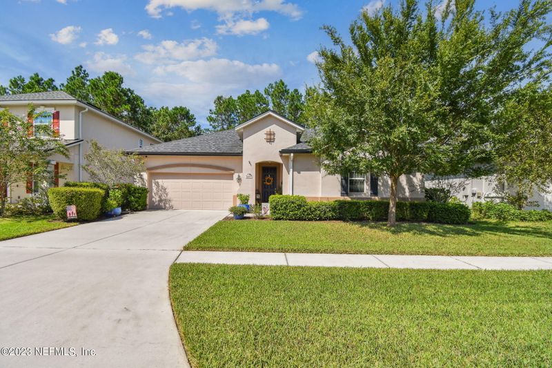 107 Grant Logan Dr, St Johns, FL 32259