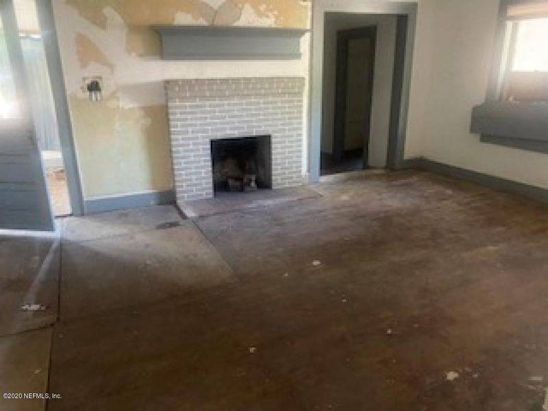 107 S Lane Ave, Jacksonville, FL 32254