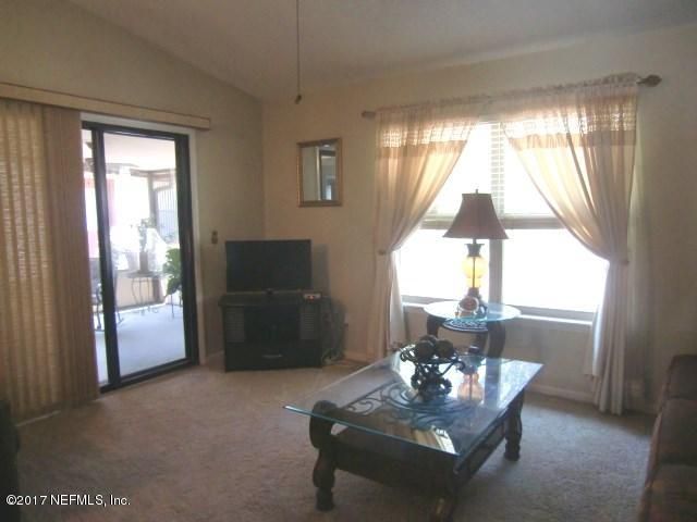 10711 Meadowlea Dr, Jacksonville, FL 32218