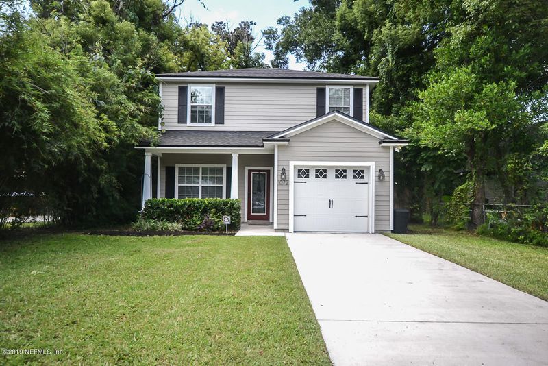 1072 Dancy St, Jacksonville, FL 32205