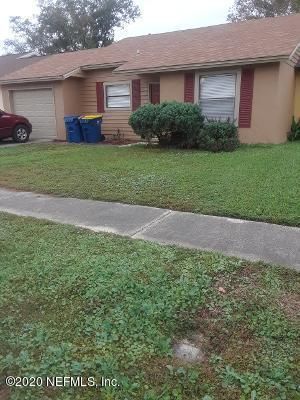10720 Meadow Lea Cir W, Jacksonville, FL 32218