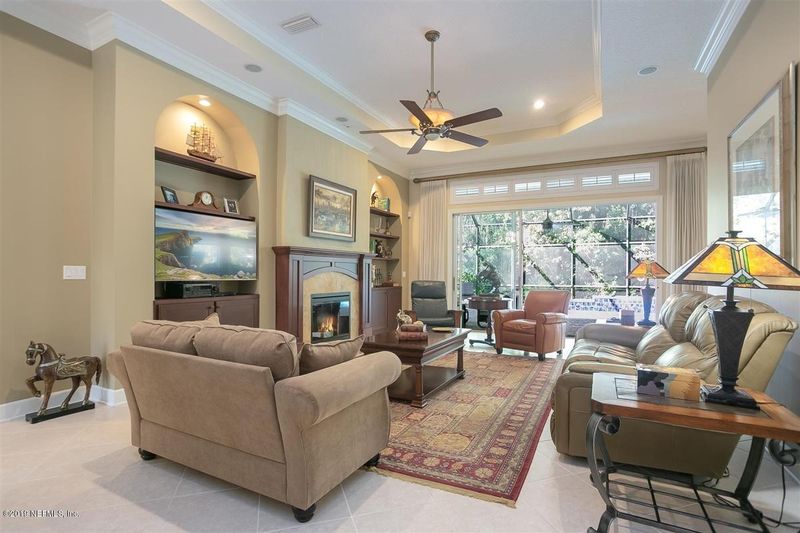 1073 Inverness Dr, St Augustine, FL 32092