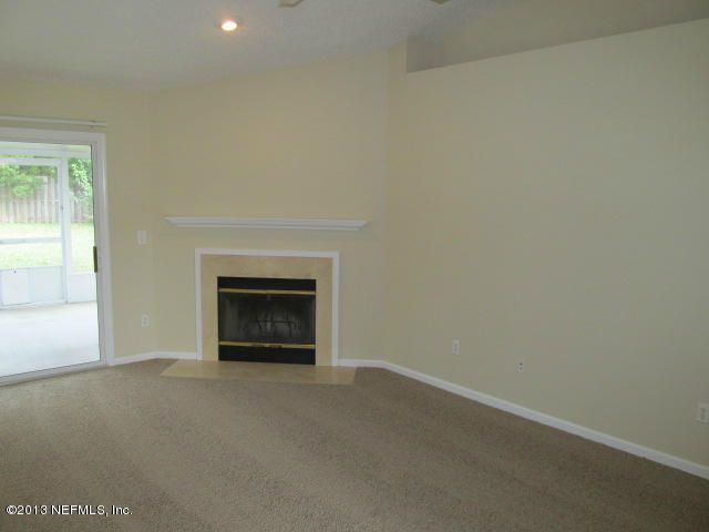1074 Ardmore St, St Augustine, FL 32092