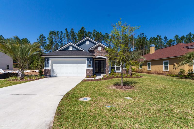 1074 Laurel Valley Dr, Orange Park, FL 32065
