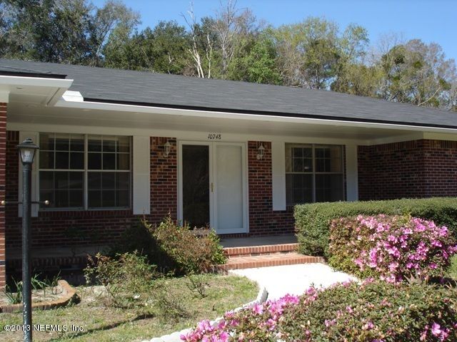 10748 Bolyard Dr, Jacksonville, FL 32218
