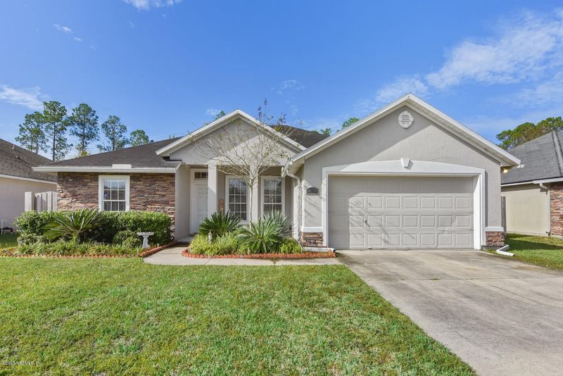10750 Stanton Hills Dr E, Jacksonville, FL 32222