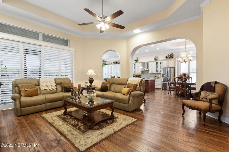 1076 Inverness Dr, St Augustine, FL 32092