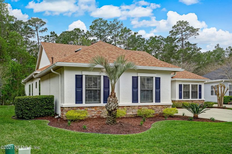 1077 Meadow View Ln, St Augustine, FL 32092